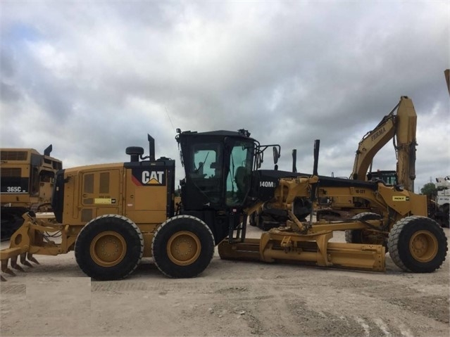 Motor Graders Caterpillar 140M