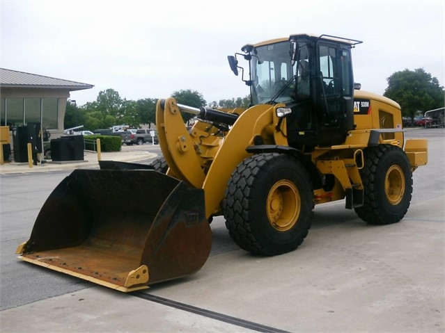 Wheel Loaders Caterpillar 938