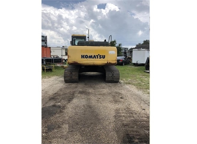 Excavadoras Hidraulicas Komatsu PC200 de segunda mano en venta Ref.: 1530716216978985 No. 3