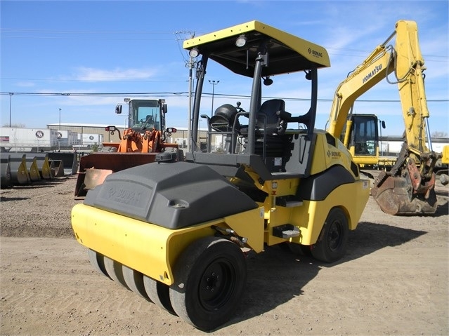 Compactadora Con Llantas Bomag BW11