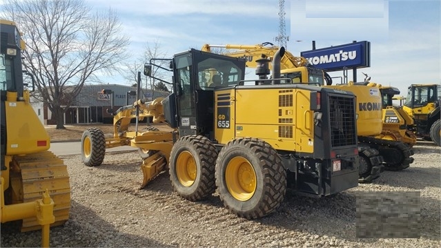 Motoconformadoras Komatsu GD655 de medio uso en venta Ref.: 1531163746547478 No. 4