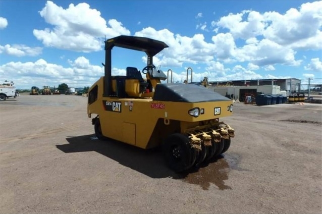 Compactors Tires Asphalt Caterpillar CW14