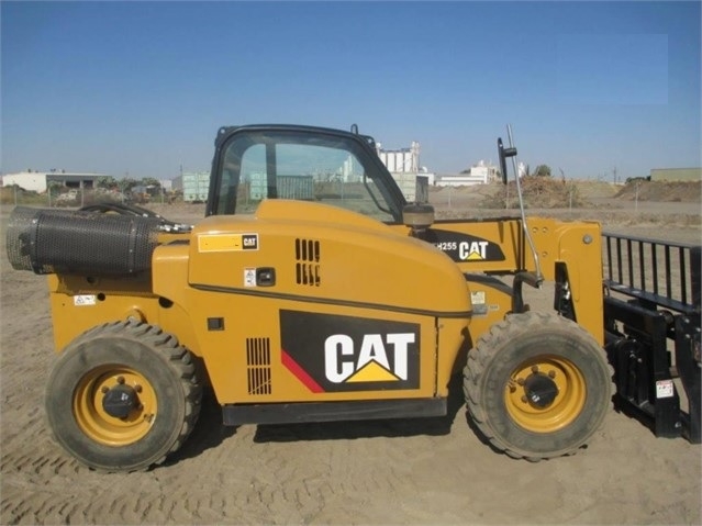 Telehandler Caterpillar TH255C