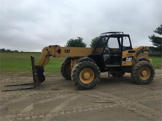 Telehandler Caterpillar TH460B