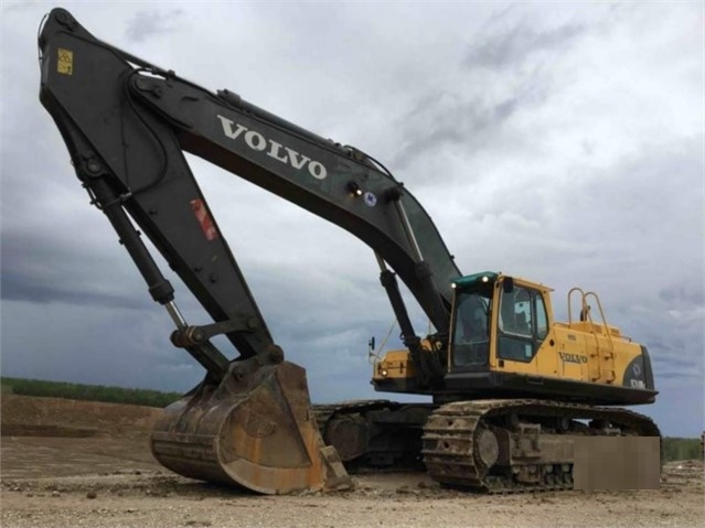 Excavadoras Hidraulicas Volvo EC700B seminueva en perfecto estado Ref.: 1531940286993676 No. 2