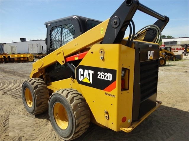 Minicargadores Caterpillar 262D de medio uso en venta Ref.: 1532540247555101 No. 2