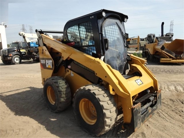 Minicargadores Caterpillar 262D en venta Ref.: 1532554423207482 No. 2