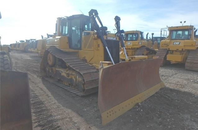 Tractores Sobre Orugas Caterpillar D6T