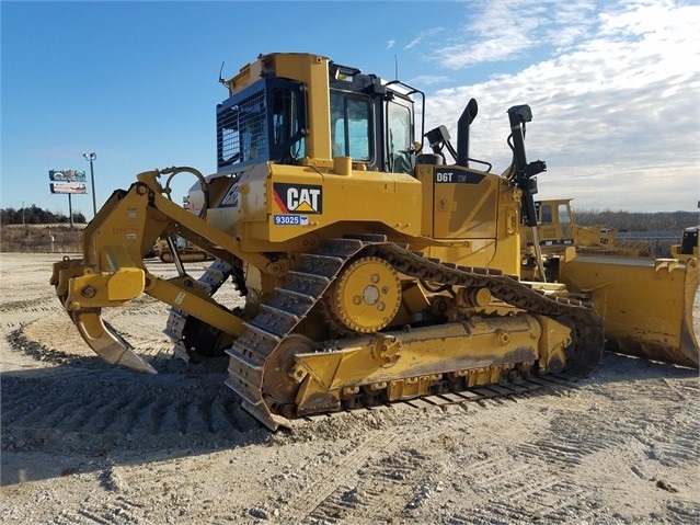 Tractores Sobre Orugas Caterpillar D6T en optimas condiciones Ref.: 1533656170134349 No. 2