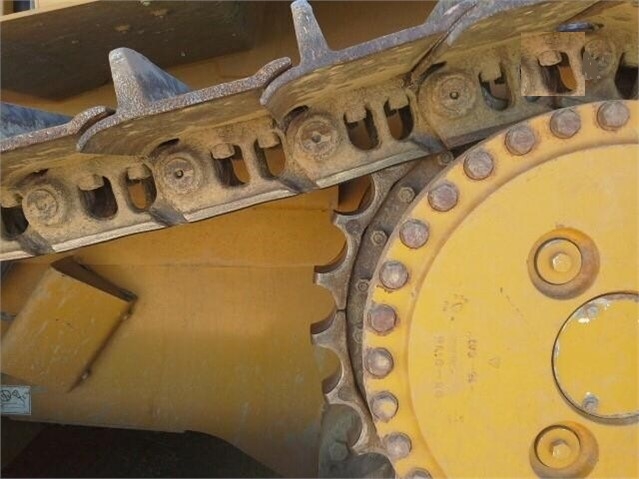 Tractores Sobre Orugas Caterpillar D6T de segunda mano en venta Ref.: 1533672067618429 No. 3