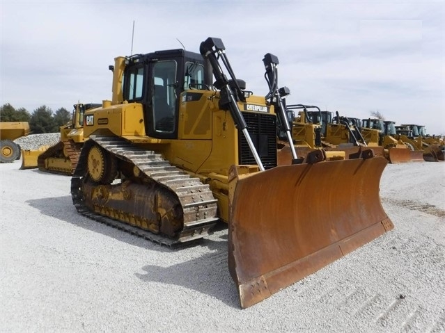 Tractores Sobre Orugas Caterpillar D6T en venta Ref.: 1533674899306646 No. 2