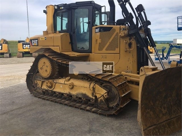 Dozers/tracks Caterpillar D6T