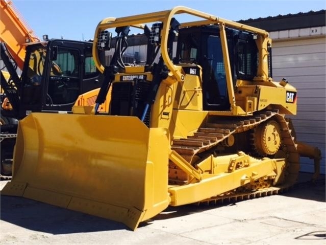 Dozers/tracks Caterpillar D6T