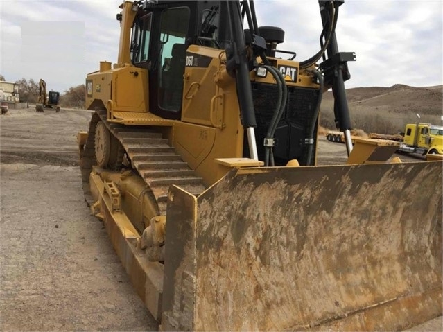 Tractores Sobre Orugas Caterpillar D6T en venta, usada Ref.: 1533759794951246 No. 2