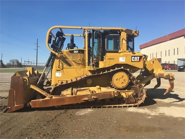 Tractores Sobre Orugas Caterpillar D6T