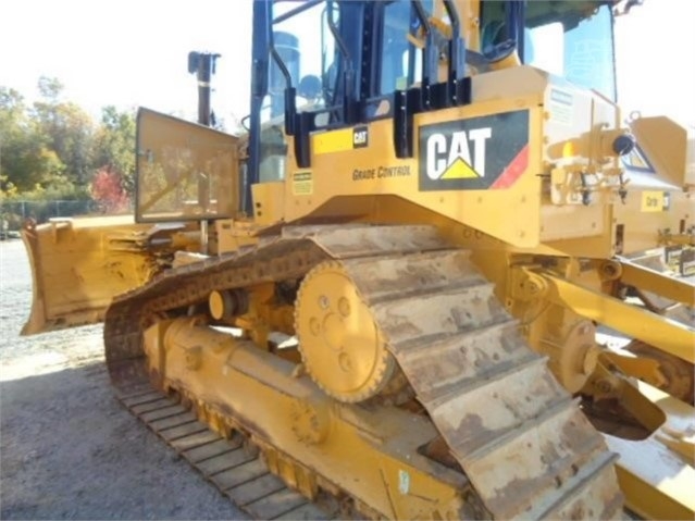 Tractores Sobre Orugas Caterpillar D6T de medio uso en venta Ref.: 1533923921108168 No. 4