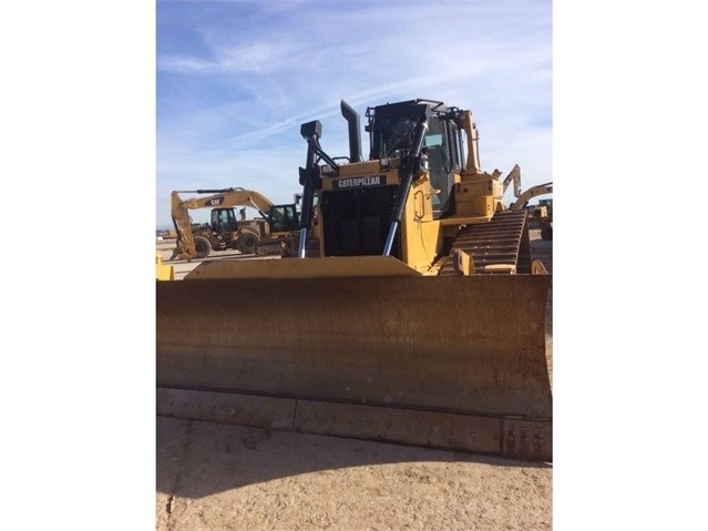 Dozers/tracks Caterpillar D6T