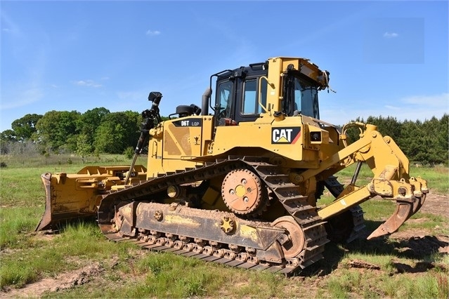 Tractores Sobre Orugas Caterpillar D6T seminueva en venta Ref.: 1533927801618756 No. 4