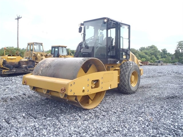 Compactadora Vibratoria Caterpillar CS56