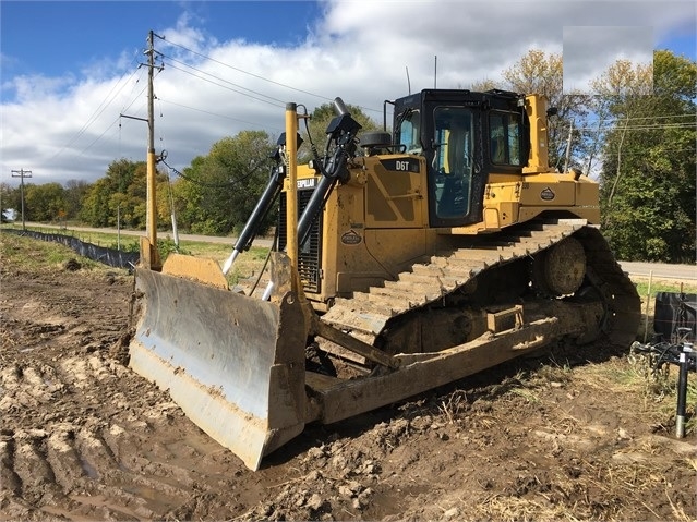 Tractores Sobre Orugas Caterpillar D6T