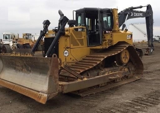 Dozers/tracks Caterpillar D6T