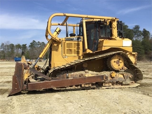 Dozers/tracks Caterpillar D6T