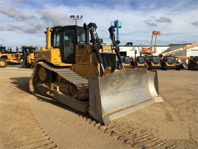 Dozers/tracks Caterpillar D6T