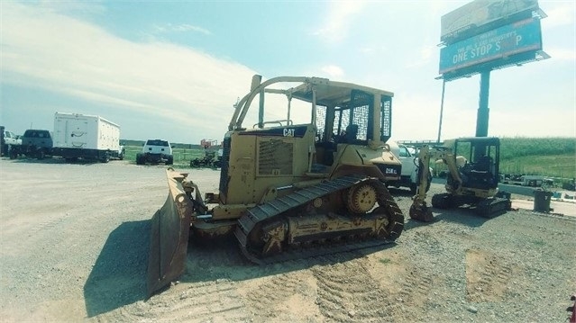 Tractores Sobre Orugas Caterpillar D5N usada en buen estado Ref.: 1534781533041439 No. 2