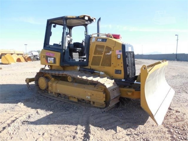 Dozers/tracks Caterpillar D5K