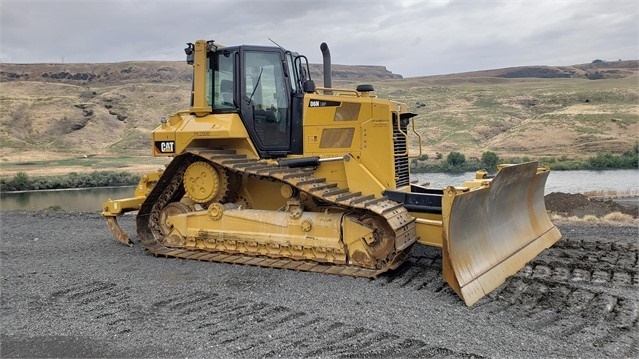 Dozers/tracks Caterpillar D6N