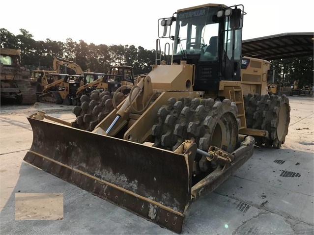 Compactadoras Suelos Y Rellenos Caterpillar 815F en optimas condi Ref.: 1536020254705924 No. 2