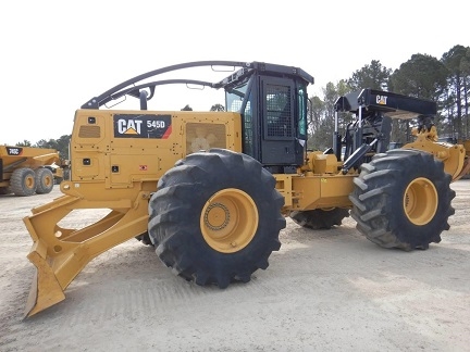 Forestales Maquinas Caterpillar 545D en venta Ref.: 1536078778196219 No. 3