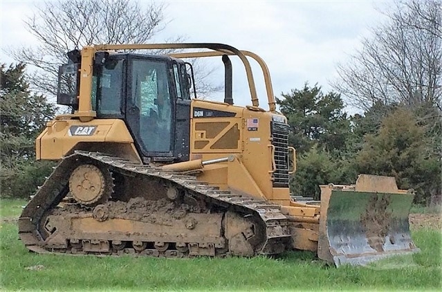 Dozers/tracks Caterpillar D6N