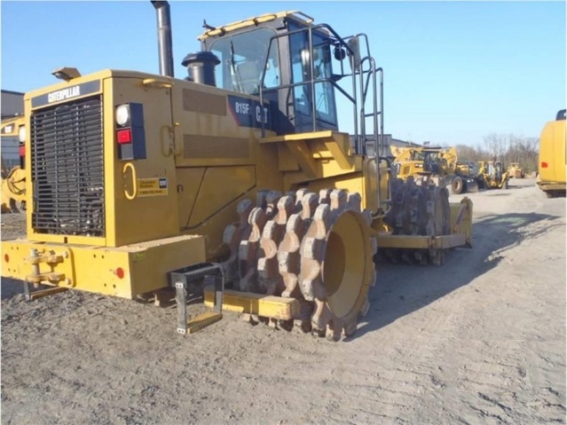 Compactadoras Suelos Y Rellenos Caterpillar 815F de bajo costo Ref.: 1536100852909707 No. 4