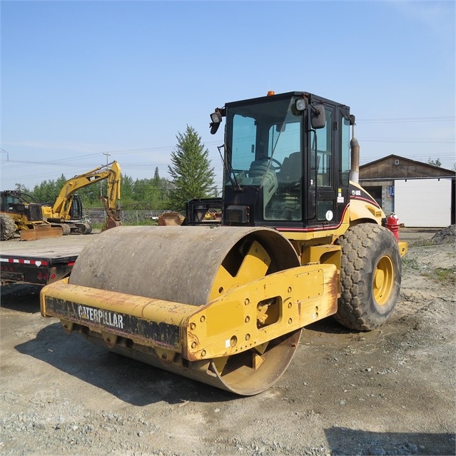 Compactadora Vibratoria Caterpillar CS-563E de medio uso en venta Ref.: 1536184050176029 No. 2