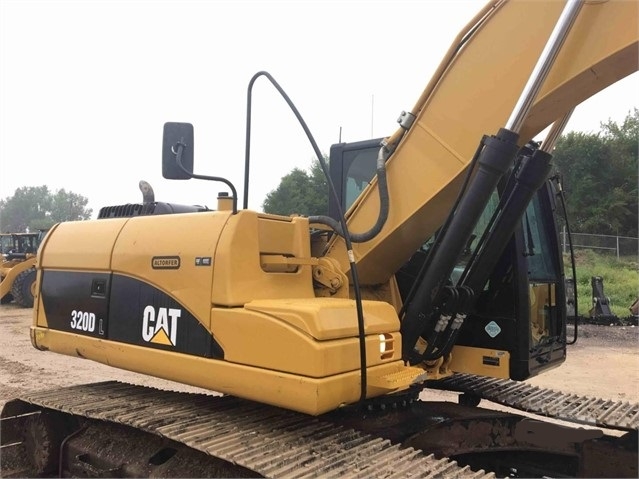 Excavadoras Hidraulicas Caterpillar 320DL seminueva en venta Ref.: 1536263841846239 No. 3