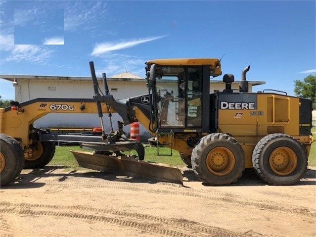 Motor Graders Deere 670G