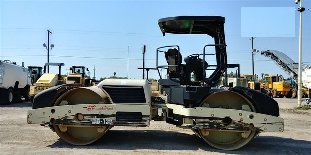 Compactadora Vibratoria Ingersoll-rand DD138HFA