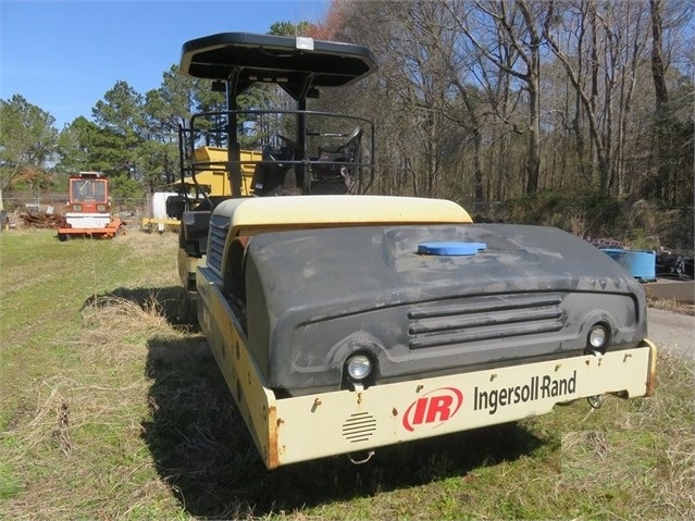 Compactadora Vibratoria Ingersoll-rand DD118HF seminueva en perfe Ref.: 1536684527311655 No. 2