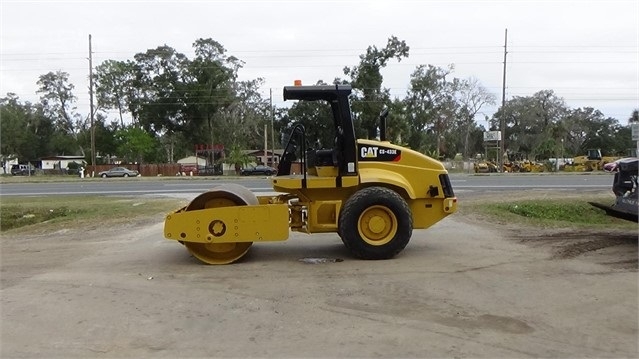 Compactadora Vibratoria Caterpillar CP-433E de segunda mano Ref.: 1536770747409694 No. 2