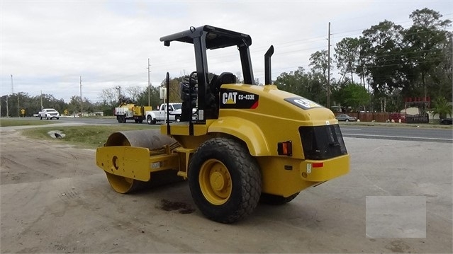 Compactadora Vibratoria Caterpillar CP-433E de segunda mano Ref.: 1536770747409694 No. 3