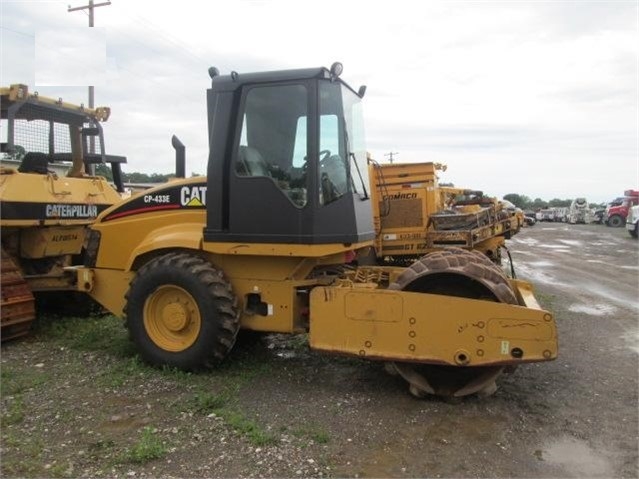 Compactadora Vibratoria Caterpillar CP-433E usada de importacion Ref.: 1536776716941179 No. 2