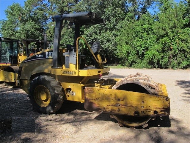 Compactadora Vibratoria Caterpillar CP-433E de segunda mano en ve Ref.: 1536782808026344 No. 3