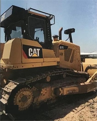 Tractores Sobre Orugas Caterpillar D7E seminueva en venta Ref.: 1536876478655393 No. 2