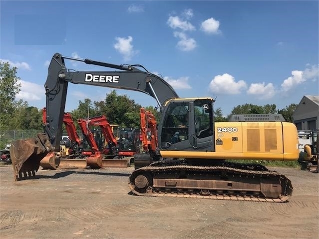 Hydraulic Excavator Deere 240D