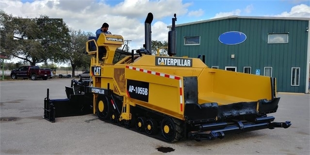 Pavimentadoras Caterpillar AP-1055B