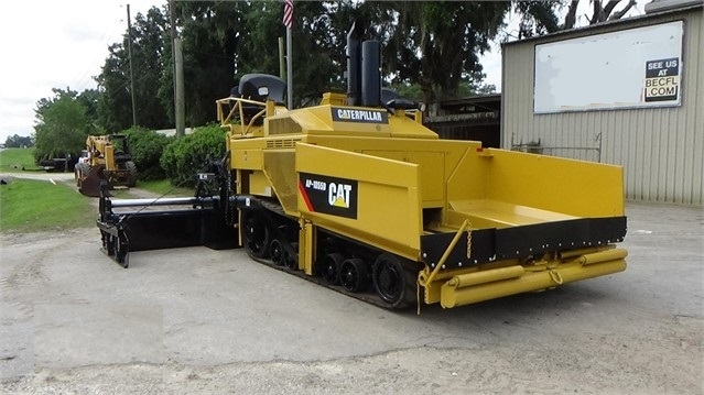 Pavimentadoras Caterpillar AP-1055D de segunda mano Ref.: 1537468602084076 No. 2