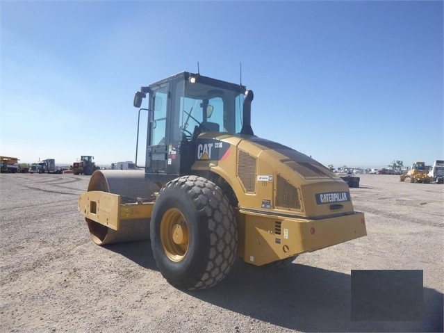 Compactadora Vibratoria Caterpillar CS56 de segunda mano Ref.: 1539209388338687 No. 2