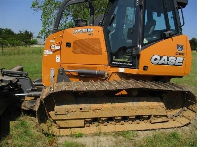 Dozers/tracks Case 750M