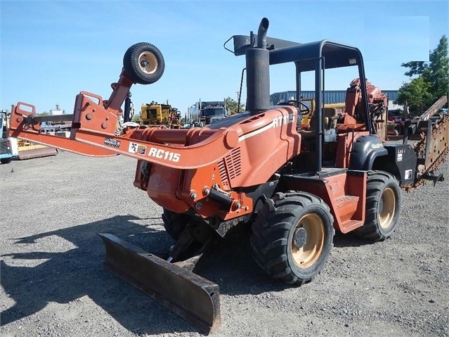 Zanjadora Ditch Witch RT115 de bajo costo Ref.: 1541003689035889 No. 2